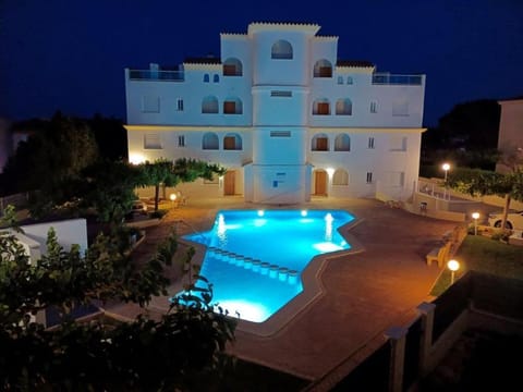 Night, Swimming pool