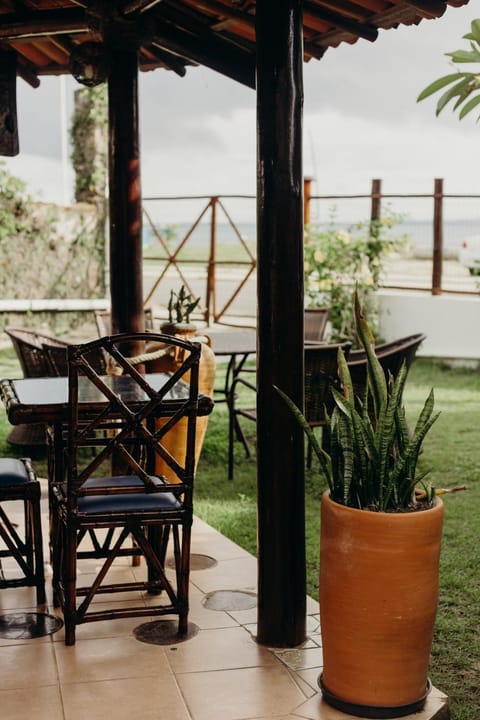 Patio, Dining area