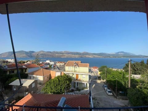 Neighbourhood, City view, Mountain view, Sea view
