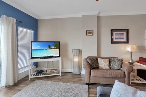 Paradise Shores 310 by Pristine Properties Vacation Rentals Apartment in Mexico Beach