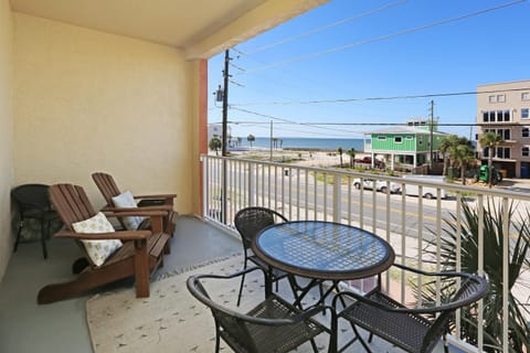 Summerhouse 209 by Pristine Properties Vacation Rentals Apartment in Mexico Beach