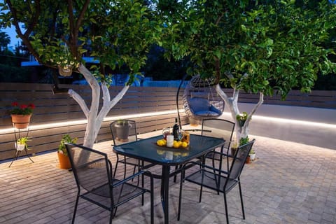 Lemon Garden Stylish private apartment Apartment in Messenia