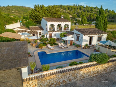 Property building, Pool view, Swimming pool