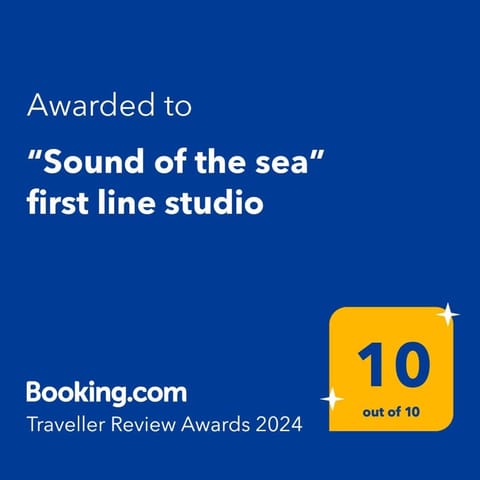 “Sound of the sea” first line studio Apartment in Halkidiki