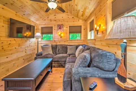 Almost Heaven Too 50-Acre Escape with Pond! House in Kentucky