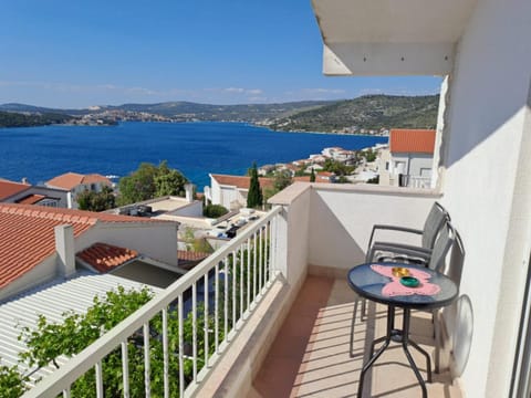 Day, Natural landscape, View (from property/room), Balcony/Terrace, Sea view