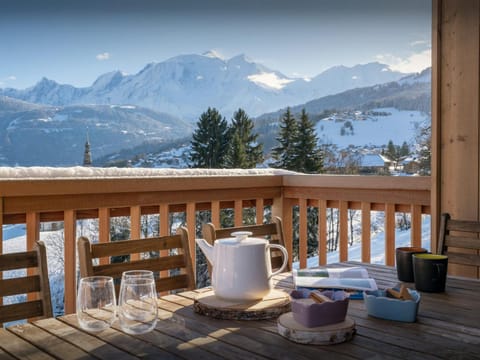 Day, Natural landscape, Winter, View (from property/room), Mountain view