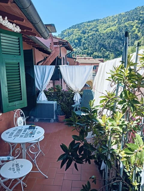 La terrazza di Ameglia alta - relax nel borgo Ligure Apartment in Ameglia