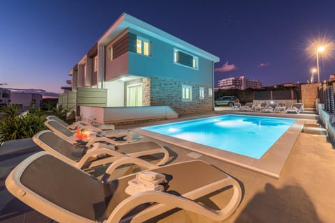 Villa Tamarut Apartment in Novalja