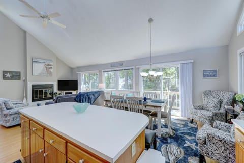 Town of South Bethany -- 12 Cleveland House in South Bethany