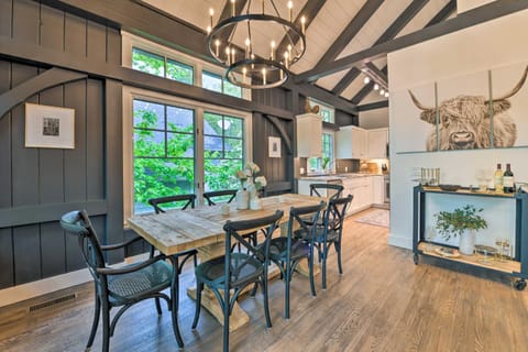 Trillium Home with Golf Course Views and Fireplaces! House in Lake Glenville