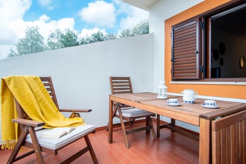 Patio, Off site, Dining area