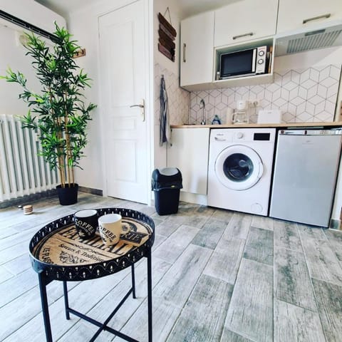 STUDIO SUNSET Apartment in Sausset-les-Pins