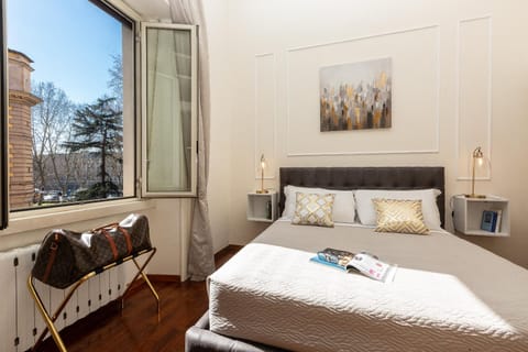Bed, Bedroom