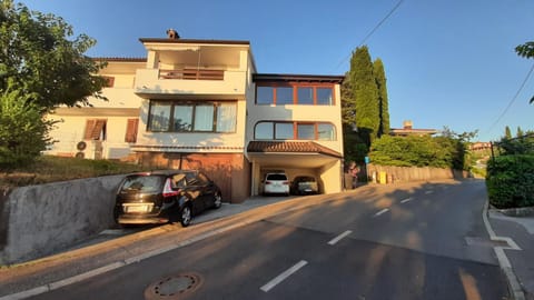 Property building, Parking