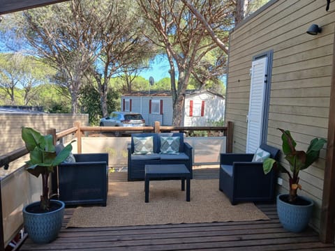 Patio, Balcony/Terrace