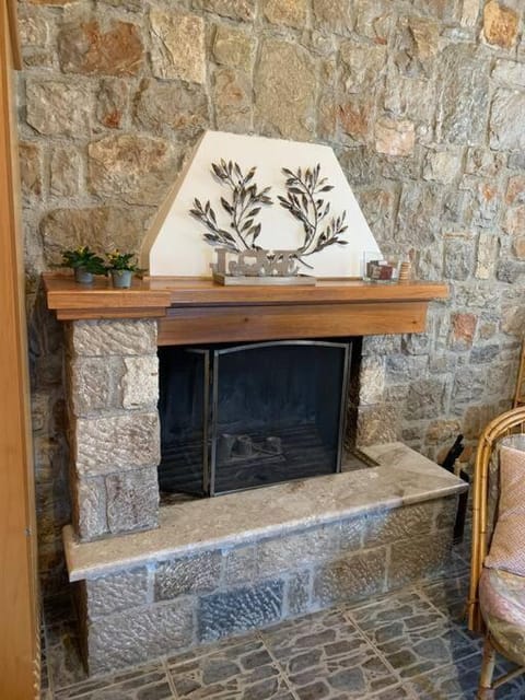 Aspa's Traditional House Apartment in Argolis, Greece