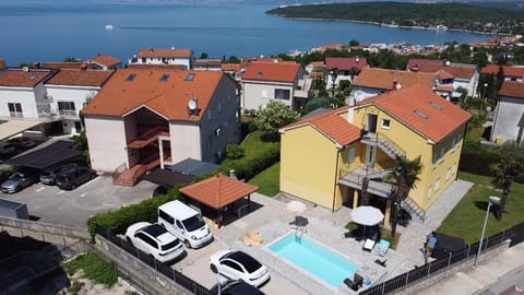 Property building, Neighbourhood, Natural landscape, Sea view, Swimming pool, Parking