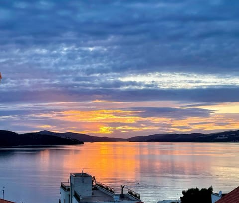 Natural landscape, View (from property/room), Sea view, Sunset