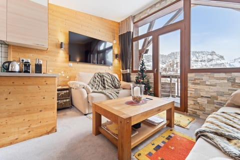 Chalet Neva - luxury chalet with sauna by Avoriaz Chalets Chalet in Avoriaz