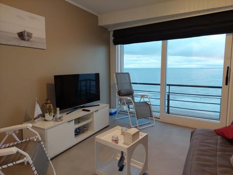 TV and multimedia, Sea view, Sea view