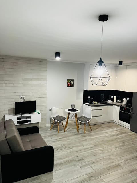 Kitchen or kitchenette, Seating area