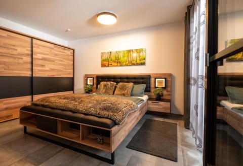 Bed, Photo of the whole room, Bedroom, soundproof