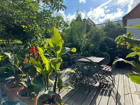 View (from property/room), Balcony/Terrace