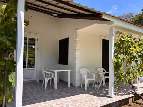 Vikendica Nina Apartment in Montenegro