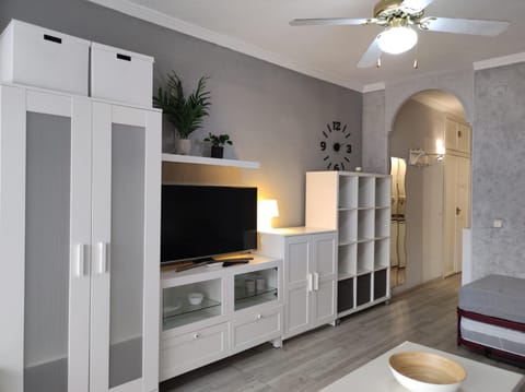 TV and multimedia, wardrobe