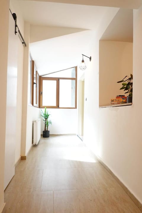 The Industrique Home - 3 Bedroom Apartment Apartment in Timisoara