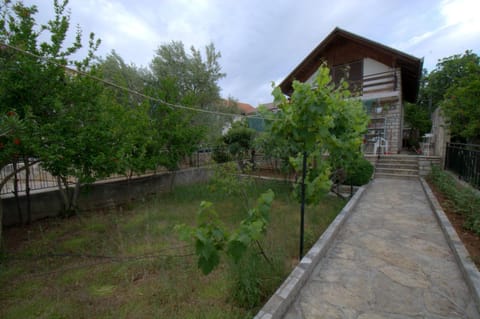 kuća za odmor Anić House in Tisno