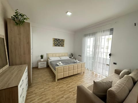 Bed, Photo of the whole room, Seating area, towels, wardrobe
