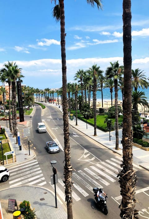 Balcony/Terrace, City view, Sea view