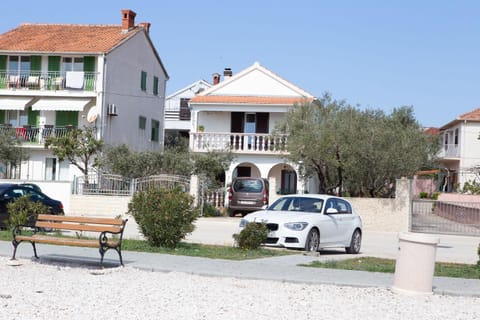 Mare-More studio w balcony and beach front and view Apartment in Zadar
