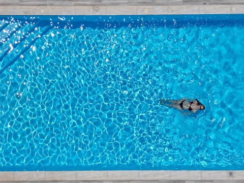 People, Swimming pool