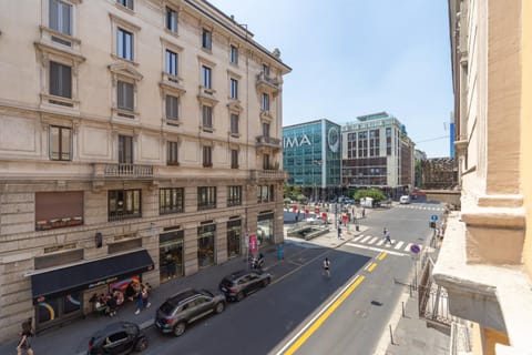 Neighbourhood, Bird's eye view, City view, Street view, Location