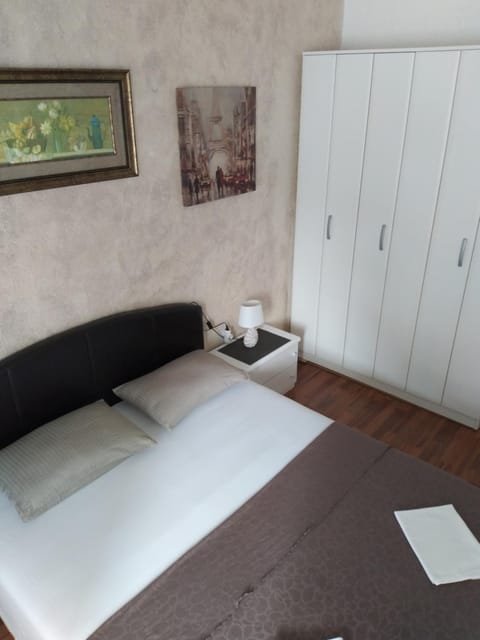 Room Rada Vacation rental in Ulcinj