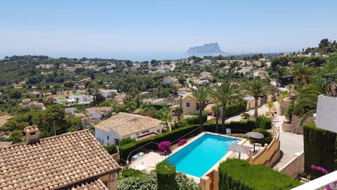 Landmark view, Mountain view, Pool view, Sea view