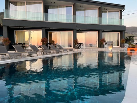 Property building, Swimming pool