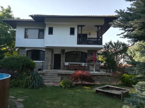 Гери2 House in Veliko Tarnovo