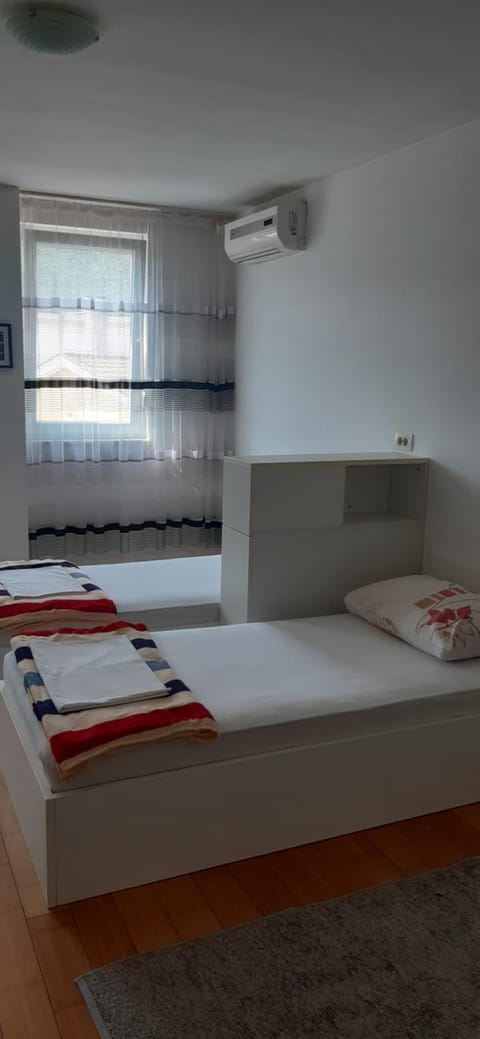 Apartman M Apartment in Mostar
