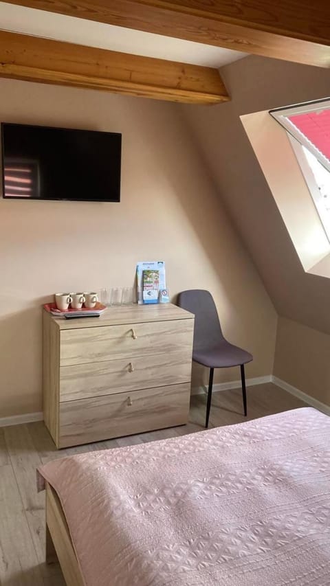 BALTIC VIBES - pokoje gościnne Campground/
RV Resort in West Pomeranian Voivodeship, Poland