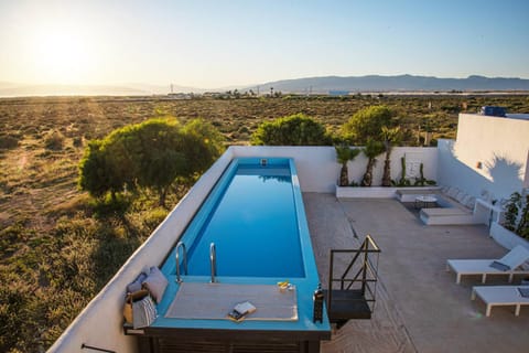 Balcony/Terrace, Pool view, Swimming pool, Sunrise, Sunset