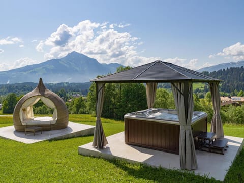 Day, Garden, Hot Tub, Mountain view, sunbed