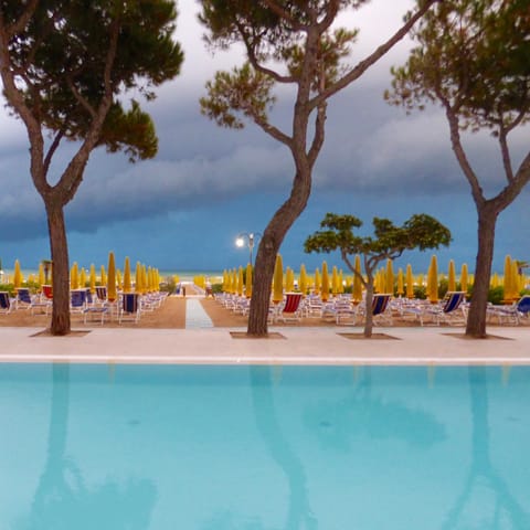 Beach, Sea view, Swimming pool