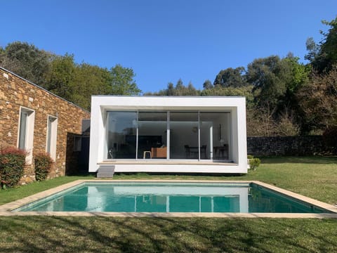 Property building, Swimming pool, Swimming pool