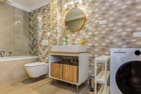 Sea view apartment Celina Apartment in Split-Dalmatia County