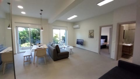 King AGIS 2 Apartment in Arcadia, Greece