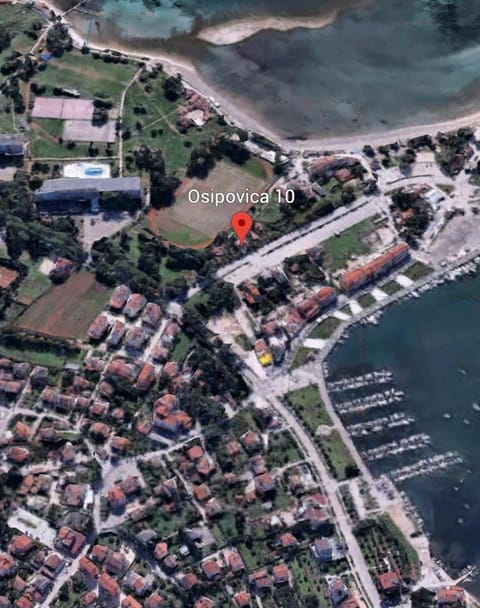 Enna Apartment A Meerblick perfect location Apartment in Premantura